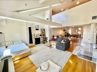 34 Mount Vernon St #4F, Boston, MA 02108