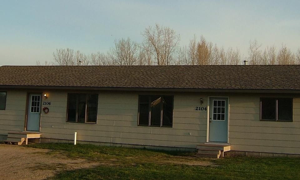 1st image of 2104 Lake Park Ave #1