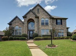 605 Lochness Ln, Garland, TX 75044