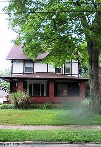 1st image of 104 N Rose Blvd