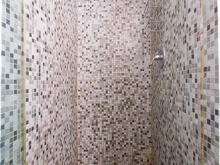 210 Thompson St #4EN — Photo 5