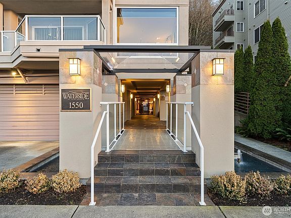 2nd image of 1550 Alki Avenue SW #302