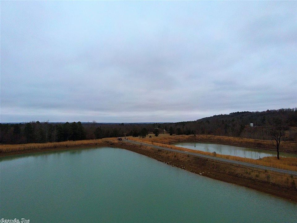 2nd image of 997 Georgia Ridge Rd