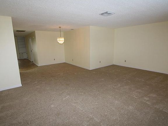 4th image of 110 Cactusflower Ln #110