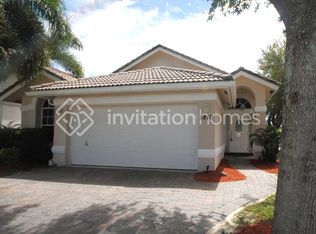 2880 NW 68th Ln, Pompano Beach, FL 33063