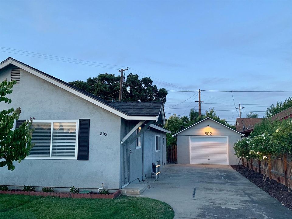 2nd image of 802 Ripona Ave