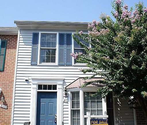 4th image of 2112 N Tazewell Ct