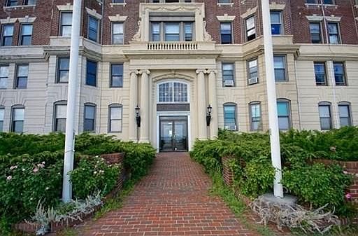 1st image of 285 Lynn Shore Dr APT 510