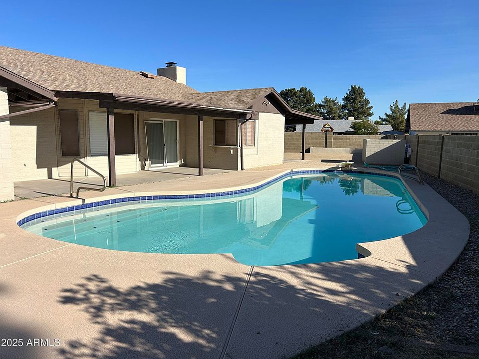 1st image of 6509 W Cochise Dr