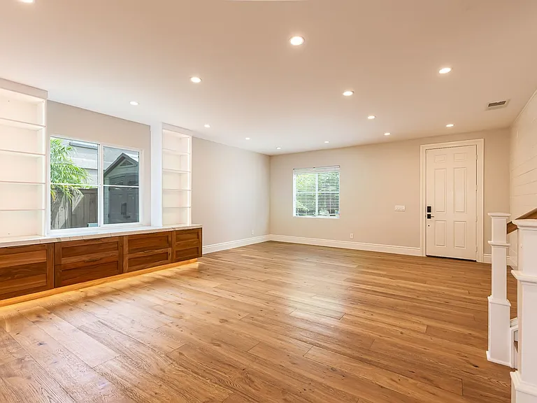 545 Toota Ct — Photo 7