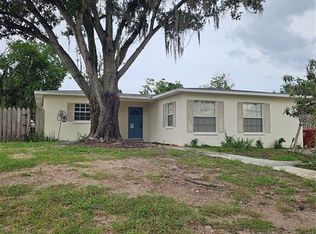 412 Bonnie Dr, Plant City, FL 33563
