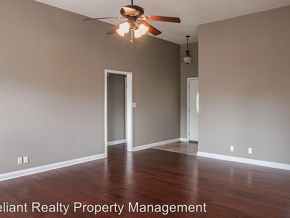 4th image of 3701 Nadia Dr