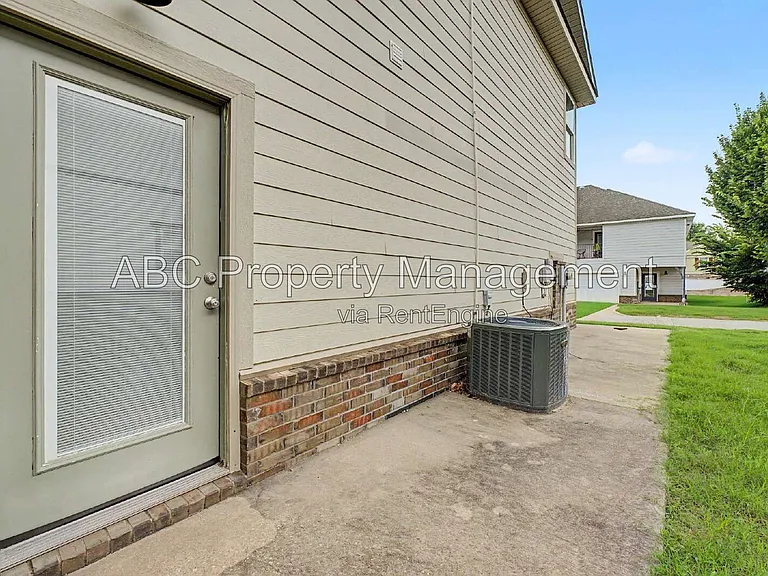 4133 W Sardinia Way — Photo 17