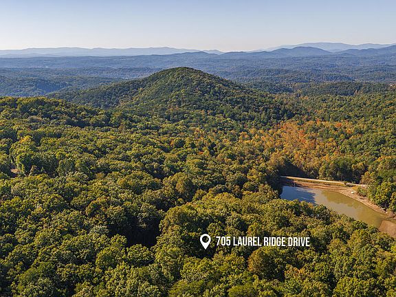 4th image of 705 Laurel Ridge Dr