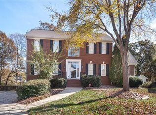 3810 Wildwood Ct, High Point, NC 27265