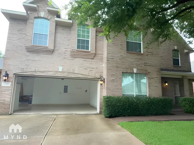 3006 Covington Pl — Photo 1