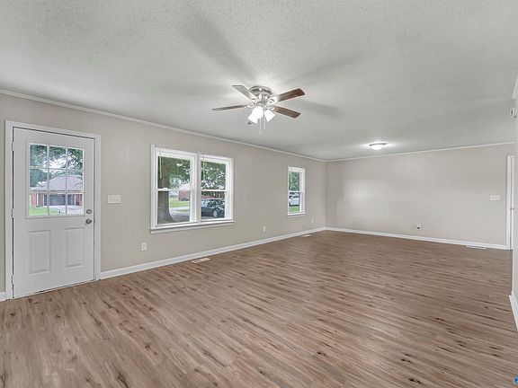 4th image of 3872 Ready Section Rd