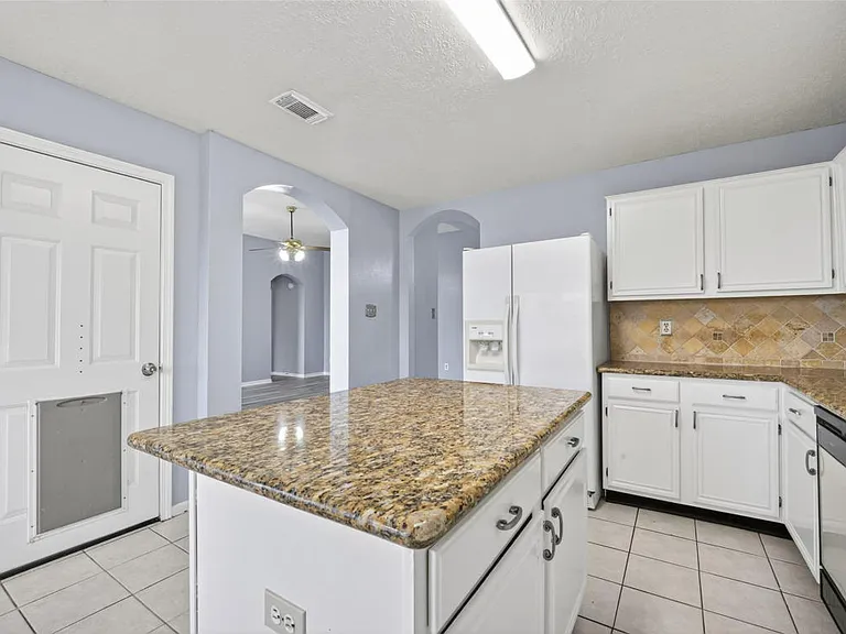 11563 E Withers Way Cir — Photo 14