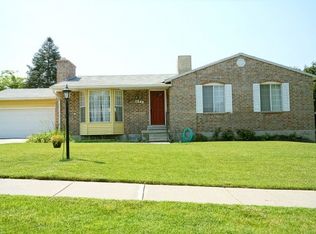 1240 E Cedar View Dr, Sandy, UT 84094