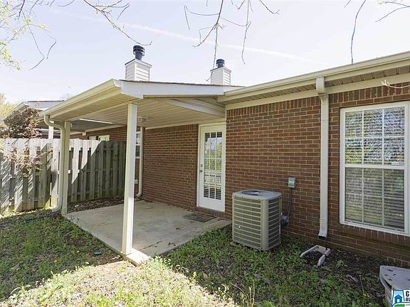 4th image of 133 Hayesbury Ct