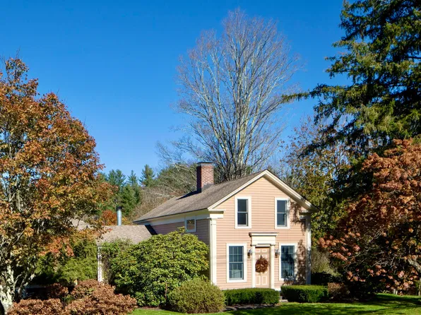 16-18 Seekonk Rd, Great Barrington, MA 01230