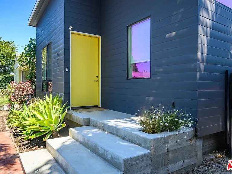 5431 Homeside Ave — Photo 2