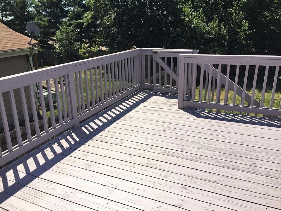 2nd image of 6418 Teapot Ln