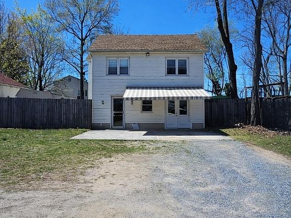 2nd image of 36 S West Ave