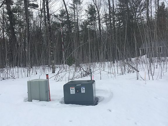 2nd image of 10 Rhett Ln