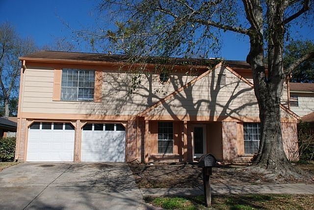 2nd image of 16226 Espinosa Dr