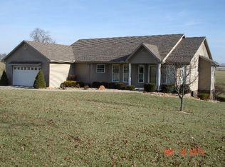 6003 Tobacco Rd, Maysville, KY 41056