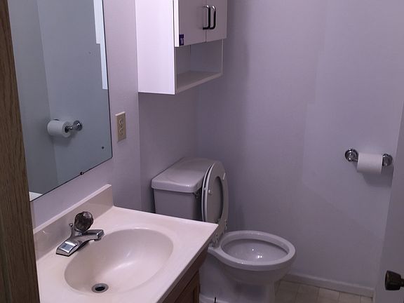 5th image of 5241 18th Ave NE #2
