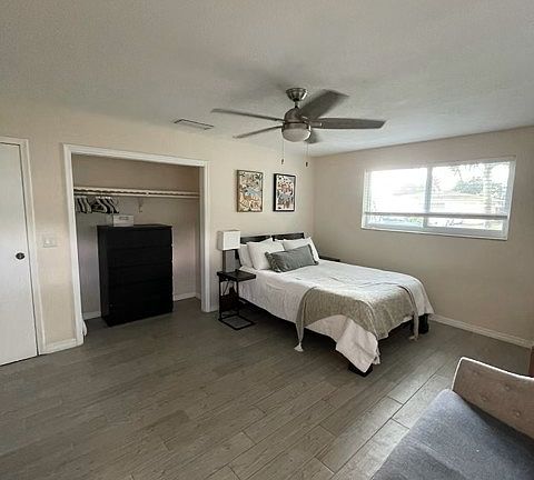 it is a one room efficiency with a queen bed