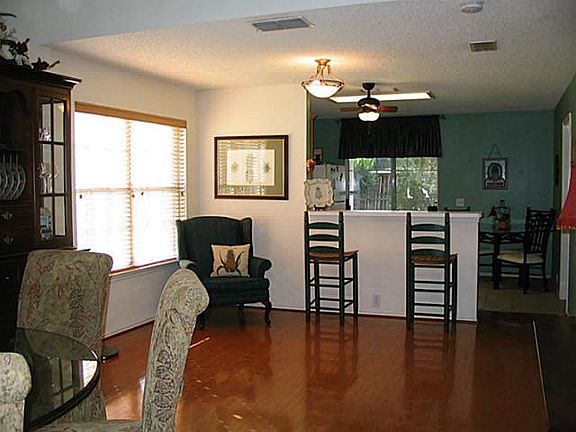 5th image of 7751 Navajo Ct