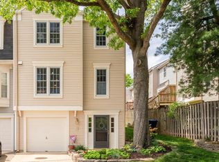 3 S Floyd St, Alexandria, VA 22304