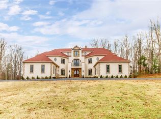 12450 Evergreen Mill Dr, Glen Allen, VA 23059