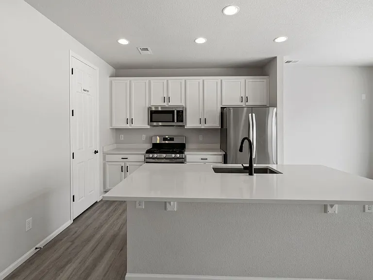8226 Buffalo Horn Dr — Photo 8