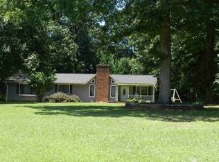 223 Abernathy Dr, Gaffney, SC 29341