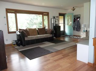 1059 93rd Ave NW, Coon Rapids, MN 55433