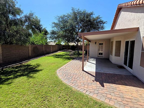 3rd image of 4315 E BAYWOOD Avenue