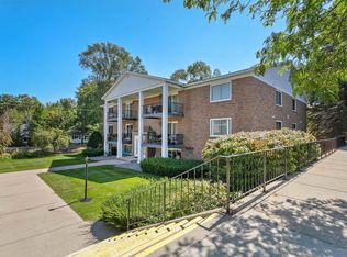 550 Georgetown Dr APT 10, Traverse City, MI