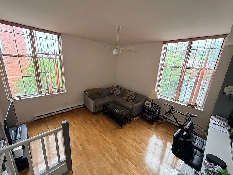 240 Heath St #1 — Photo 9