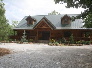 22279 N Log Cabin Dr, Sulphur Springs, AR 72768