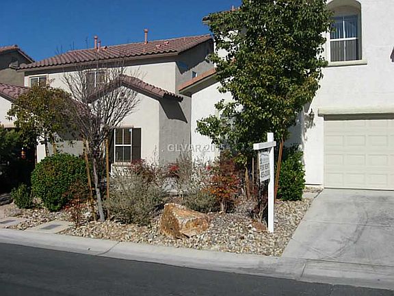 2nd image of 844 Blue Rosalie Pl