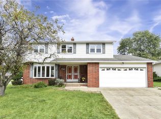 7163 Thorncliffe Blvd, Parma, OH 44134