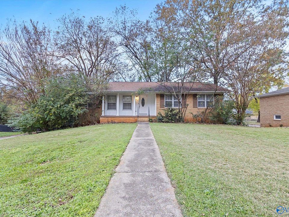1st image of 403 Hillmont Dr NW