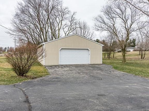 3rd image of 8901 Lyons Hwy #146