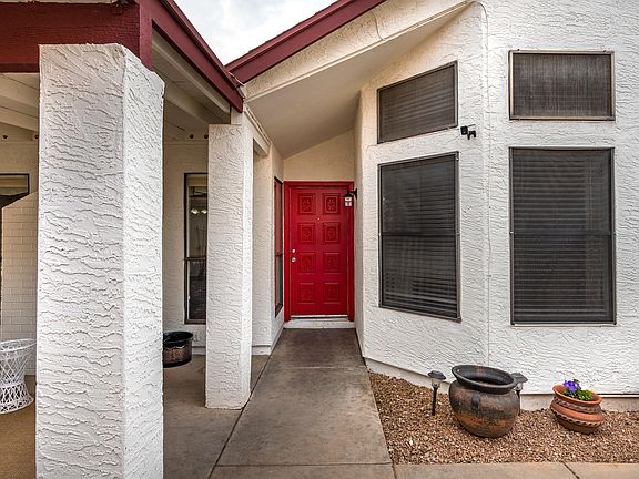 5th image of 1665 E Juanita Ave