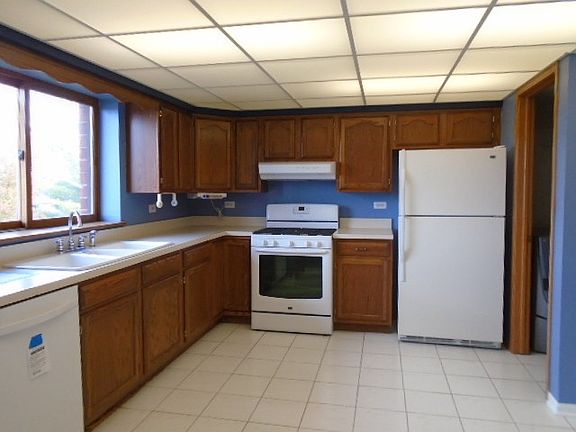 5th image of 6601 Martin France Cir