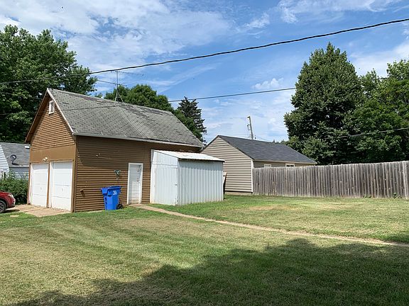 2 car garage